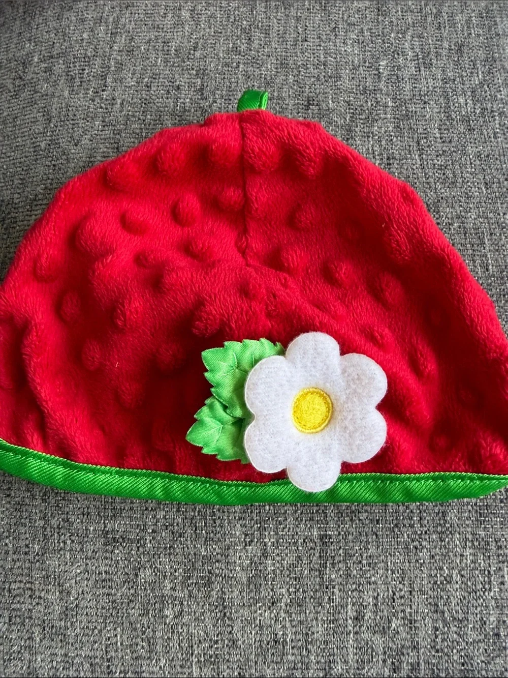 ADORABLE 🌼🍓 STRAWBERRY 🍓🌼 2PC INFANT COSTUME SIZE 3-6 MONTHS 🌟LIKE NEW🌟